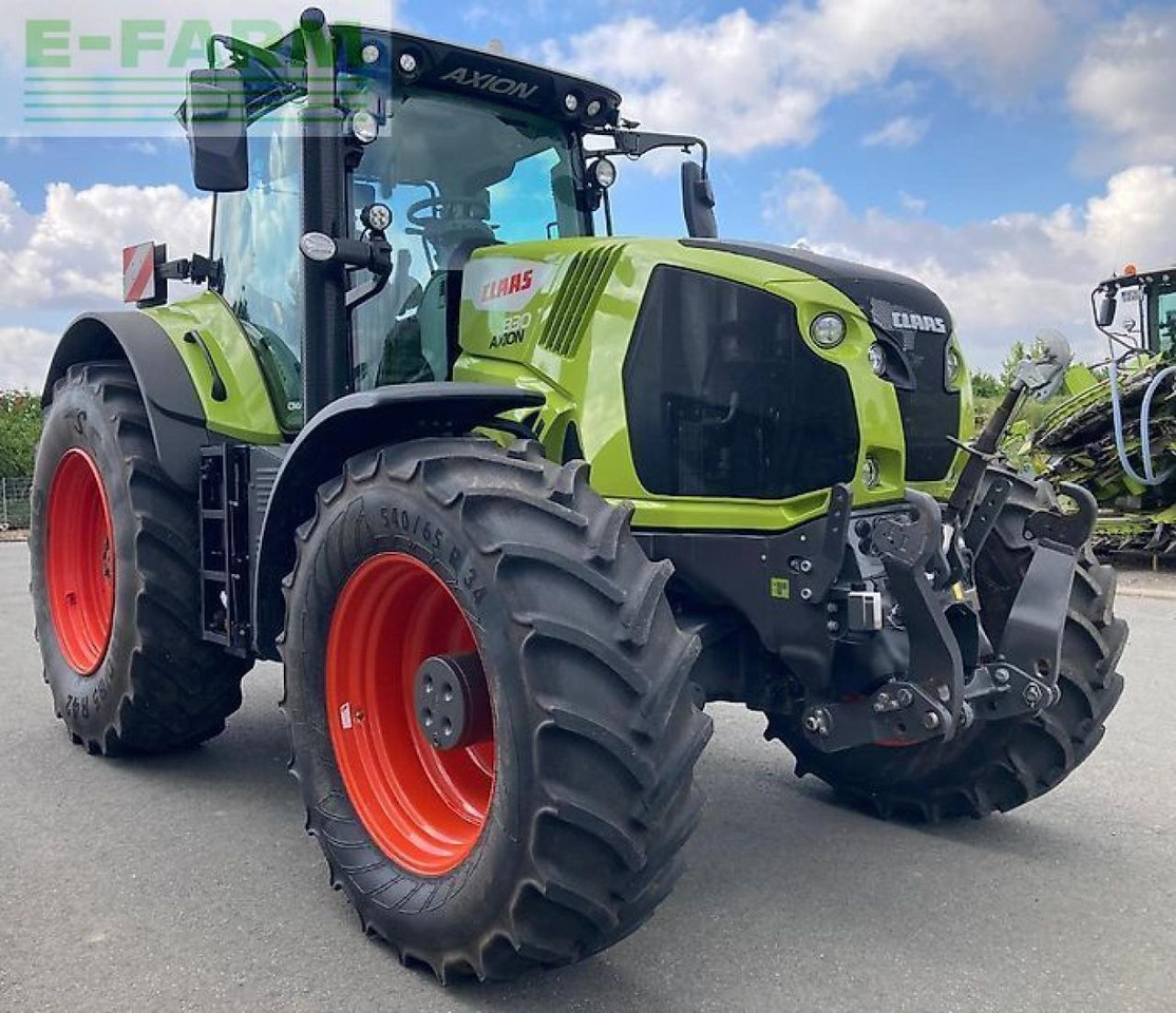 Tractor CLAAS axion 830 cmatic