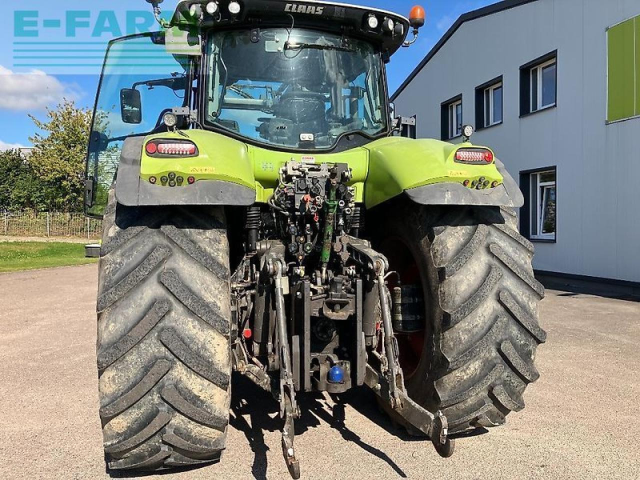 Tractor CLAAS axion 830 cmatic CMATIC