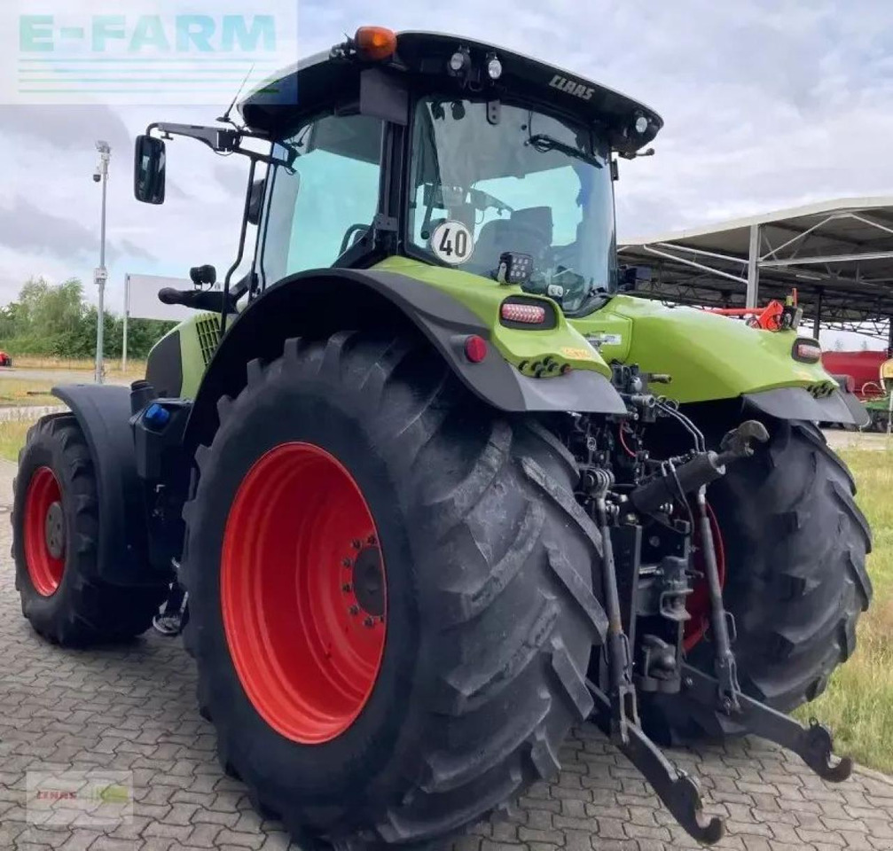Tractor CLAAS axion 830 cmatic CMATIC