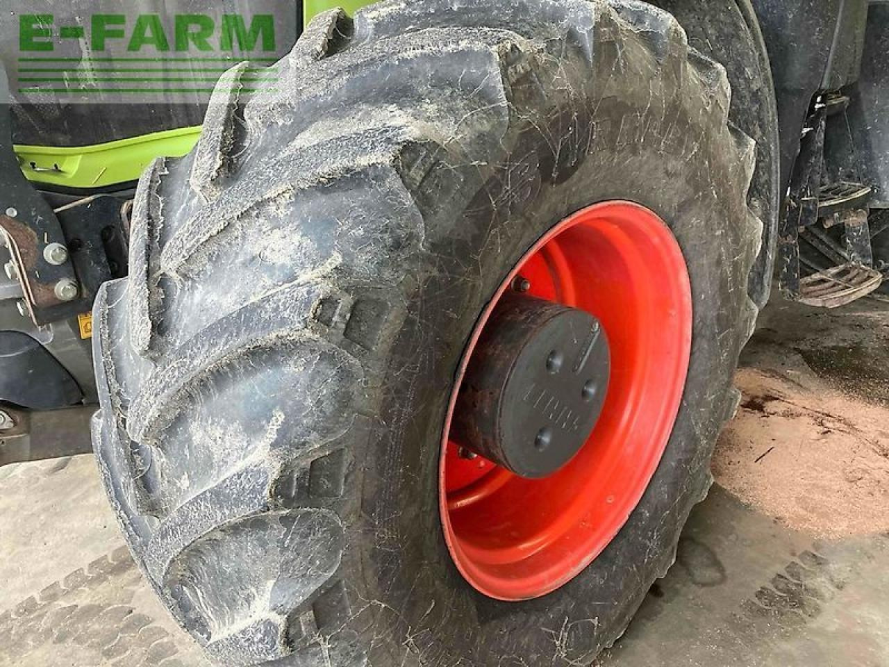 Tractor CLAAS axion 830 cmatic CMATIC