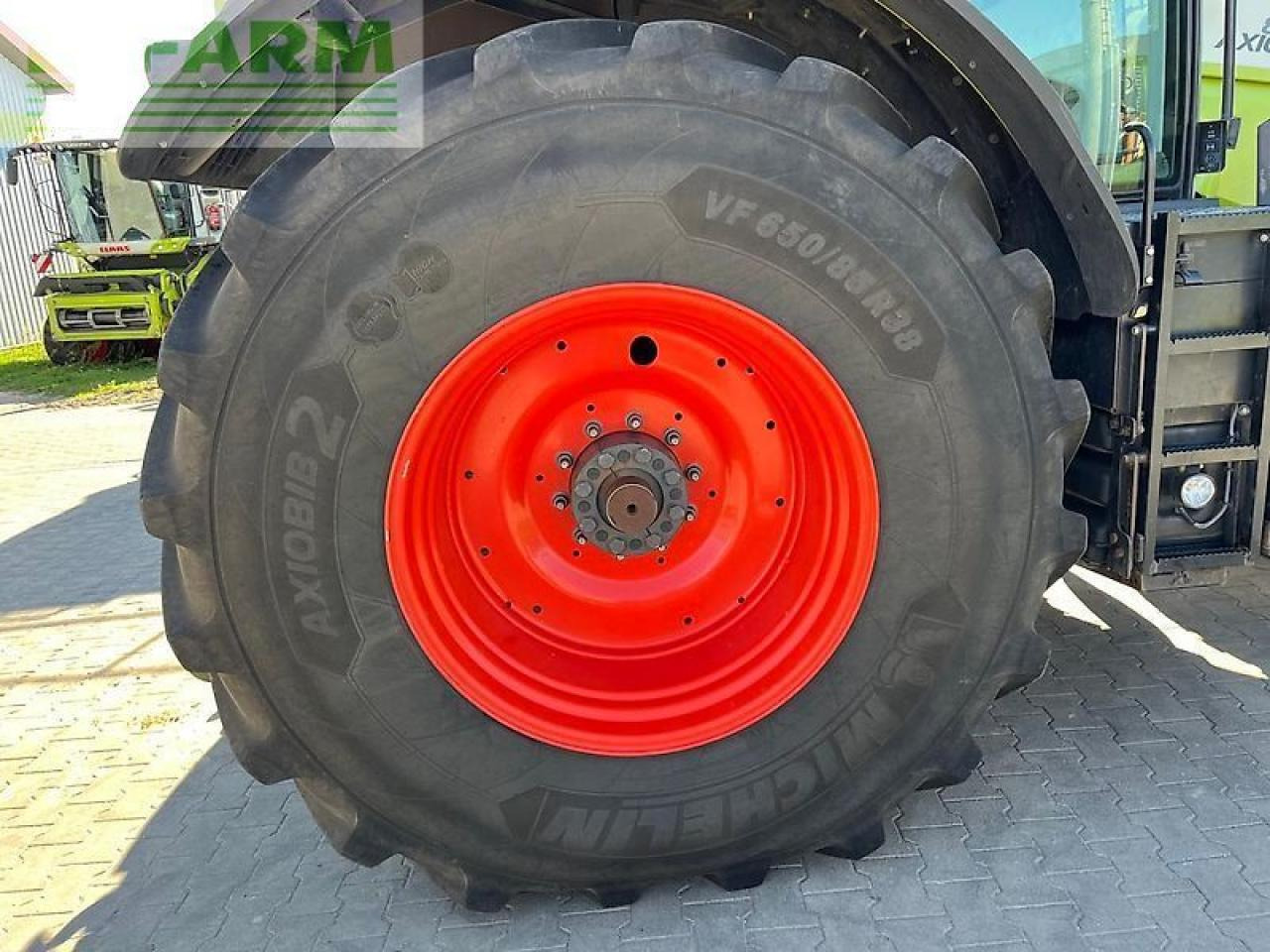 Tractor CLAAS axion 830 cmatic CMATIC