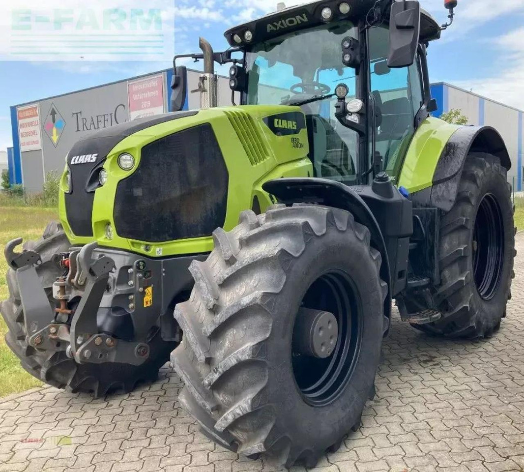 Tractor CLAAS axion 830 cmatic CMATIC