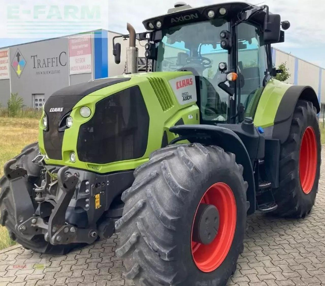 Tractor CLAAS axion 830 cmatic CMATIC