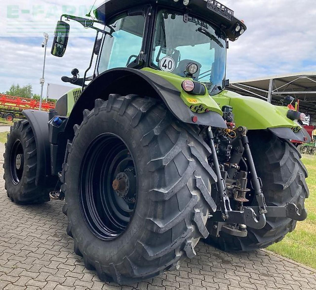 Tractor CLAAS axion 830 cmatic CMATIC