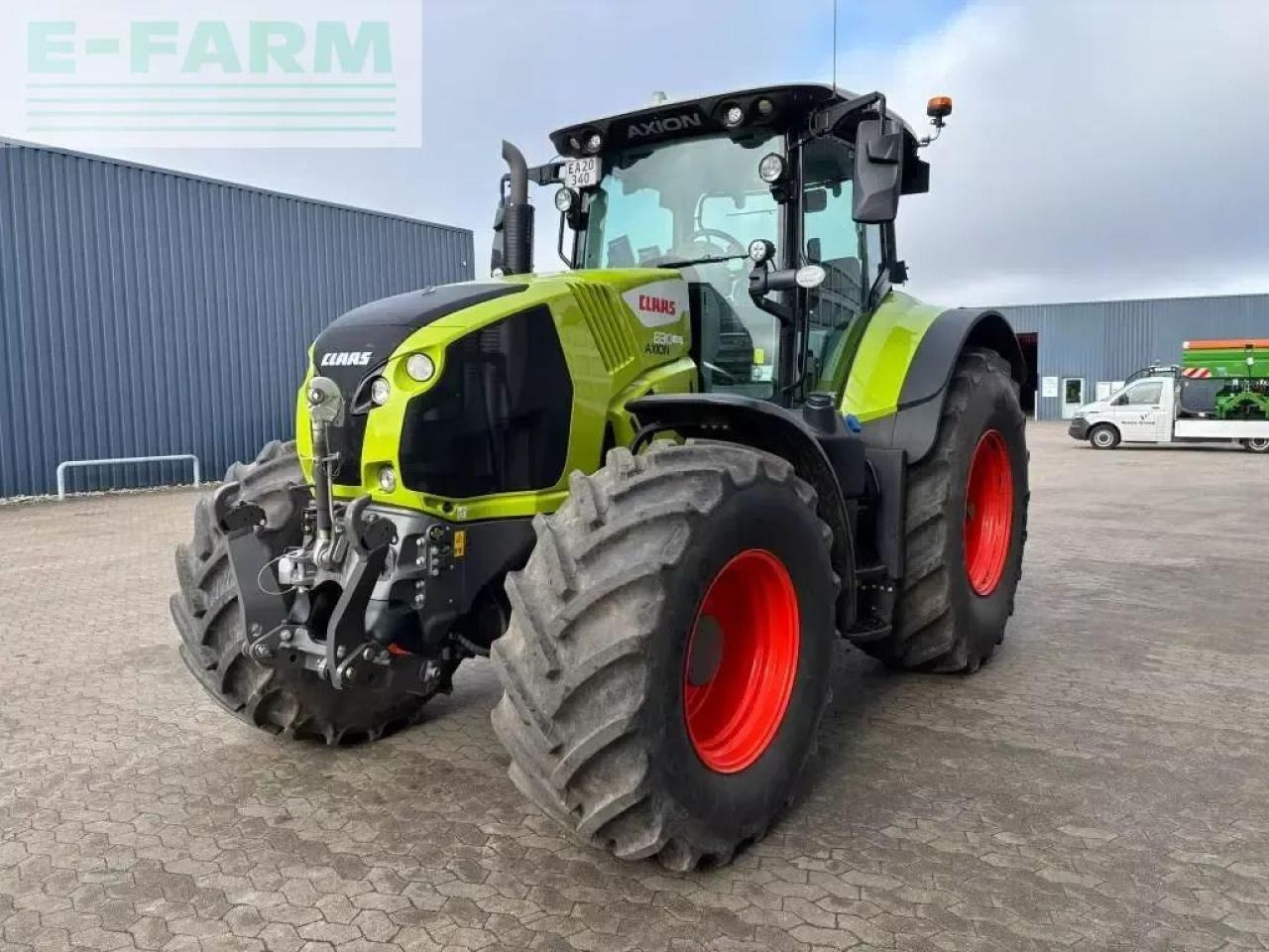Tractor CLAAS axion 830 cmatic CMATIC