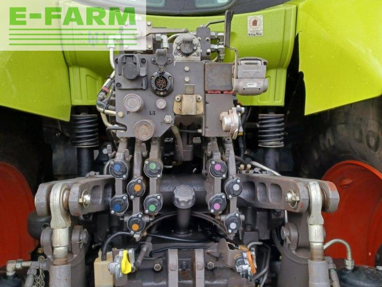 Tractor CLAAS axion 830 cmatic cebis