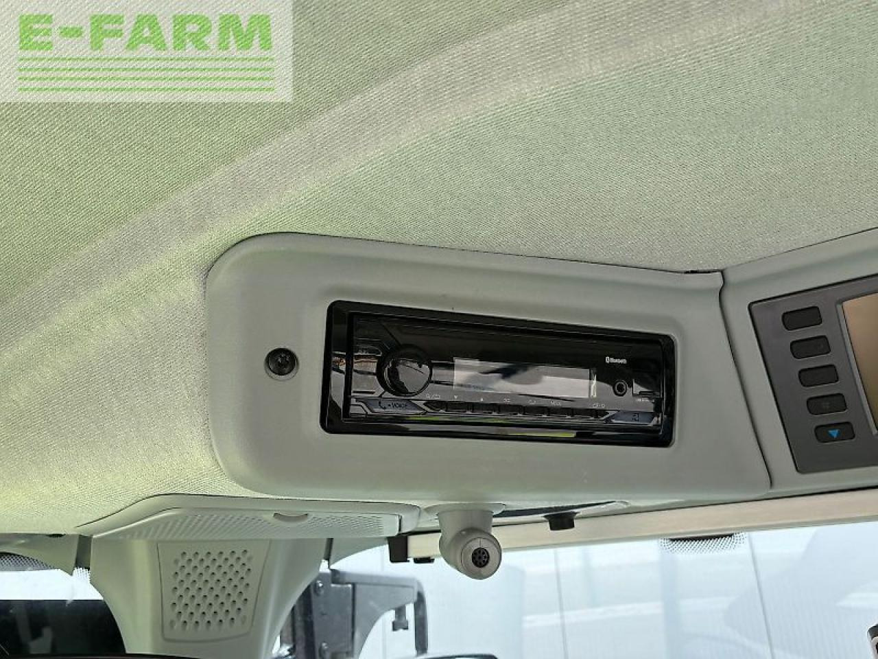 Tractor CLAAS axion 830 cmatic cebis CMATIC CEBIS