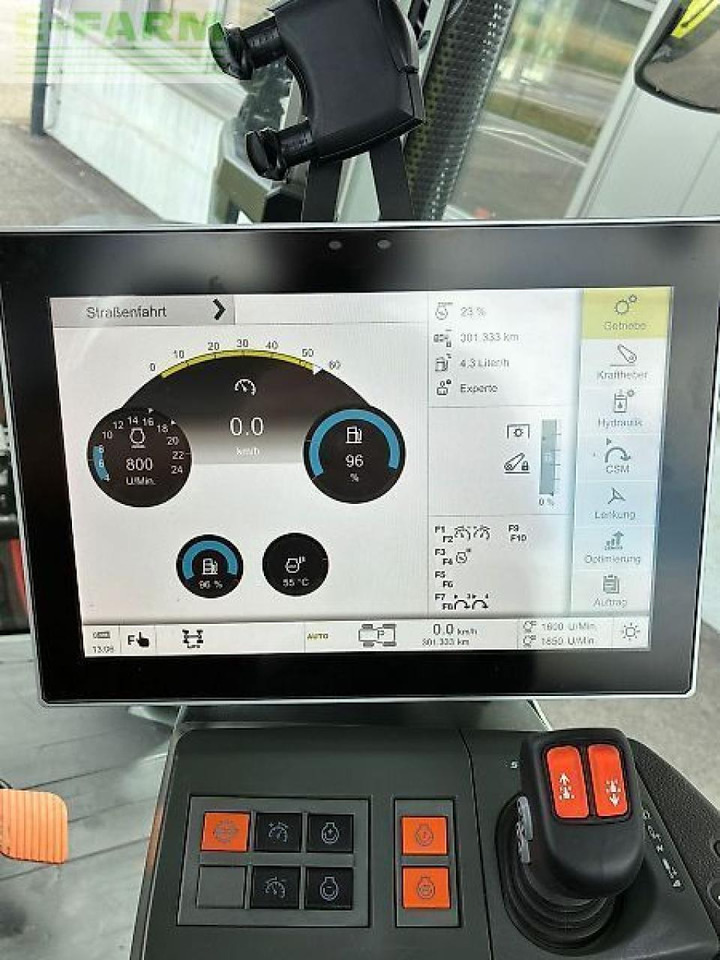 Tractor CLAAS axion 830 cmatic cebis CMATIC CEBIS