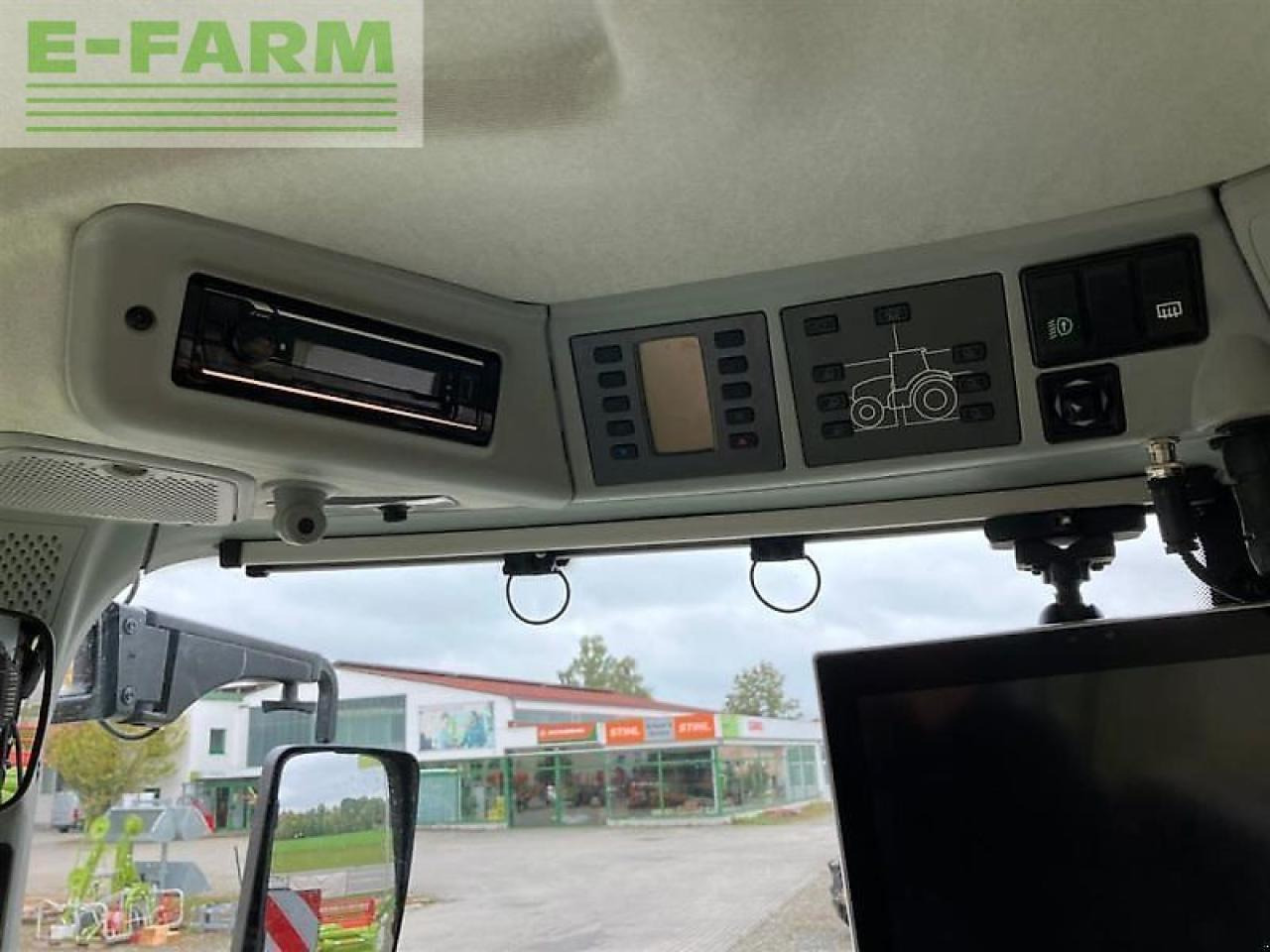 Tractor CLAAS axion 830 cmatic cebis CMATIC CEBIS