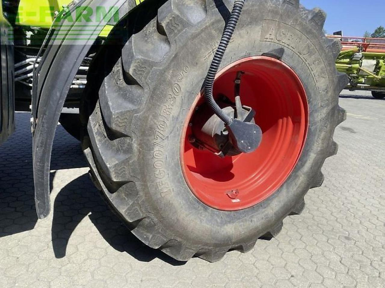 Tractor CLAAS axion 830 cmatic cebis + rda CMATIC CEBIS
