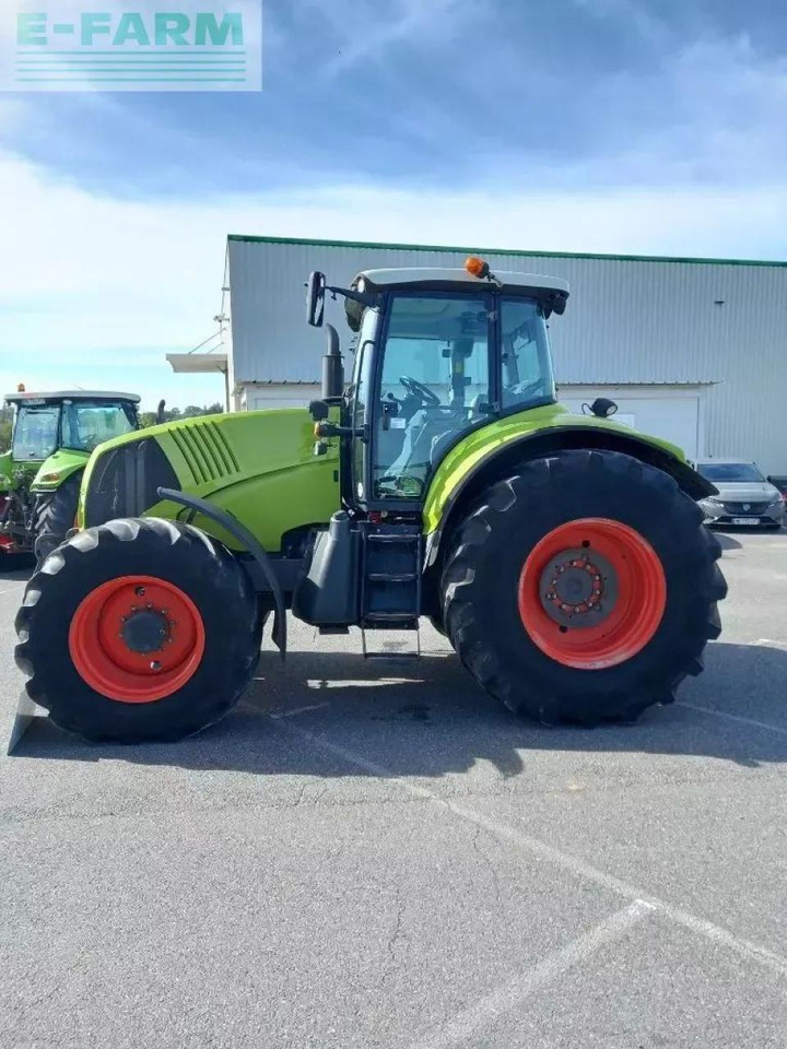 Tractor CLAAS axion 840