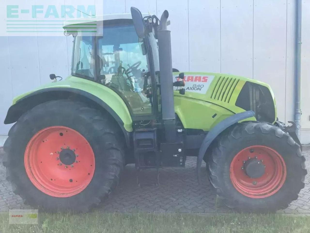 Tractor CLAAS axion 840