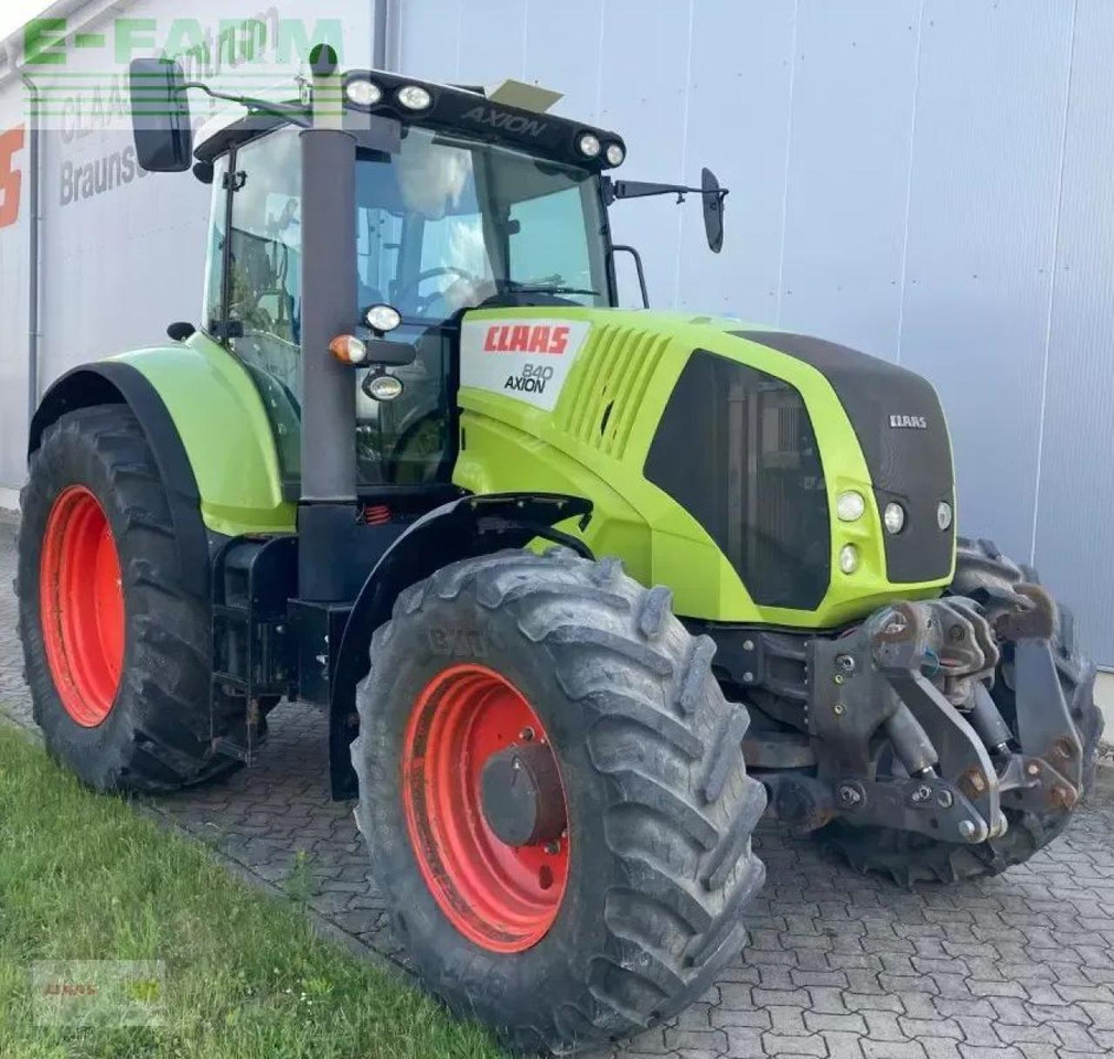 Tractor CLAAS axion 840