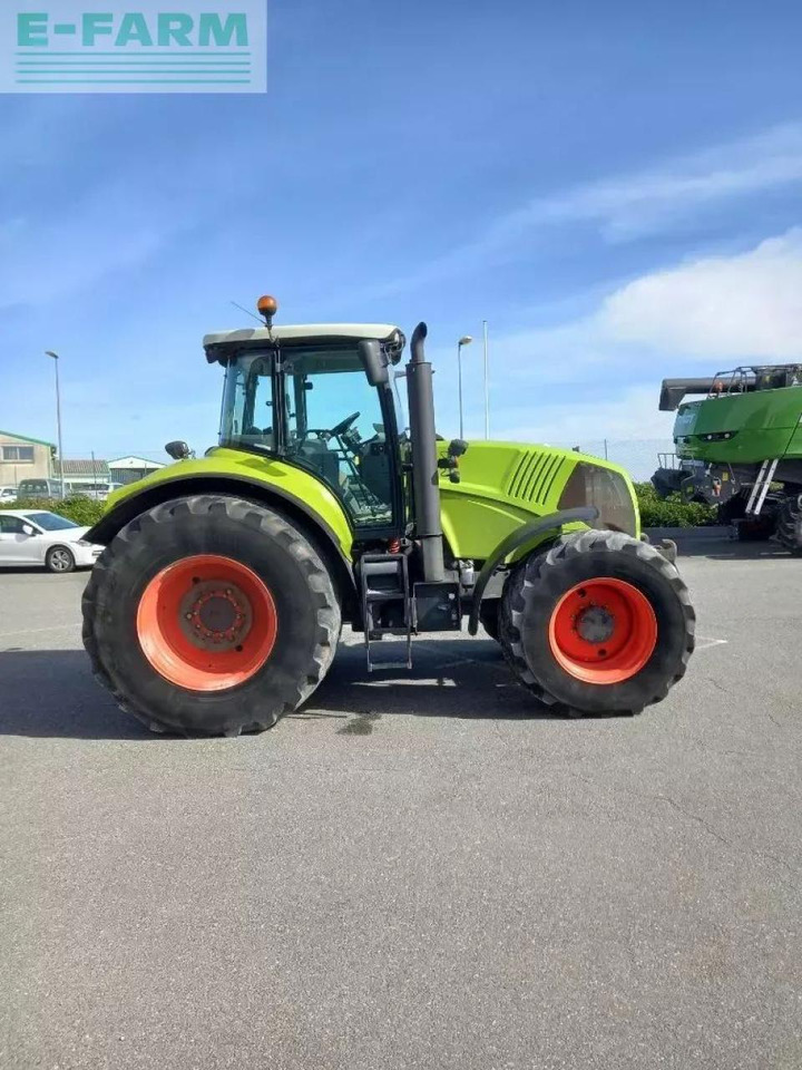 Tractor CLAAS axion 840