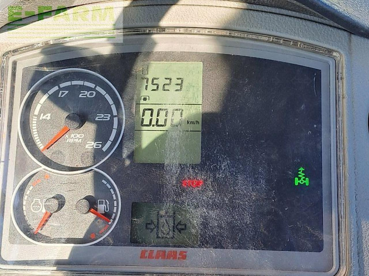 Tractor CLAAS axion 840 c-matic CMATIC