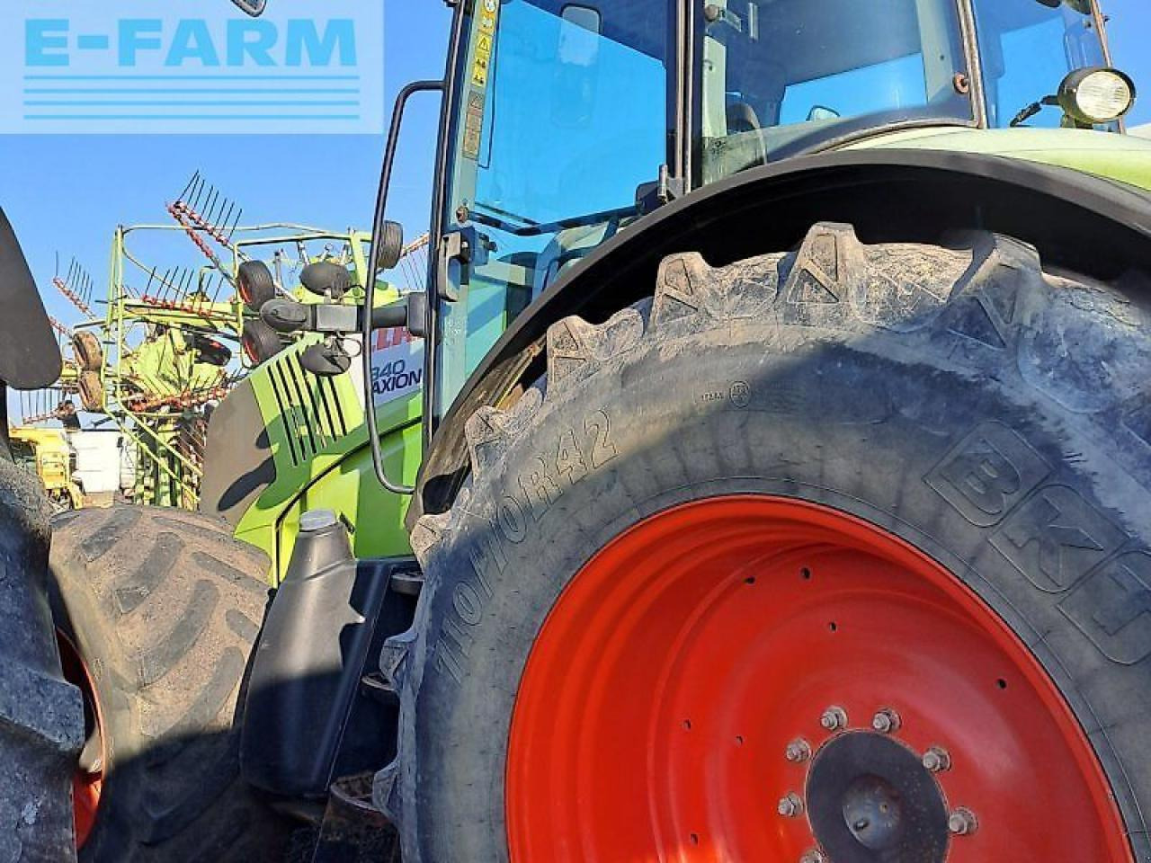 Tractor CLAAS axion 840 c-matic CMATIC