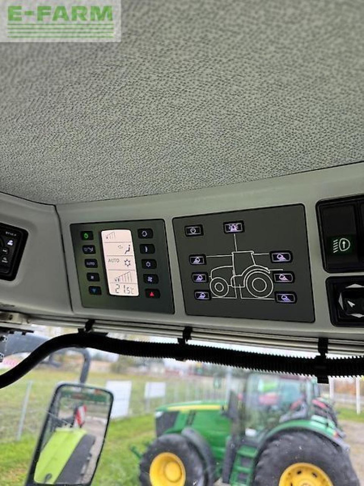 Tractor CLAAS axion 850