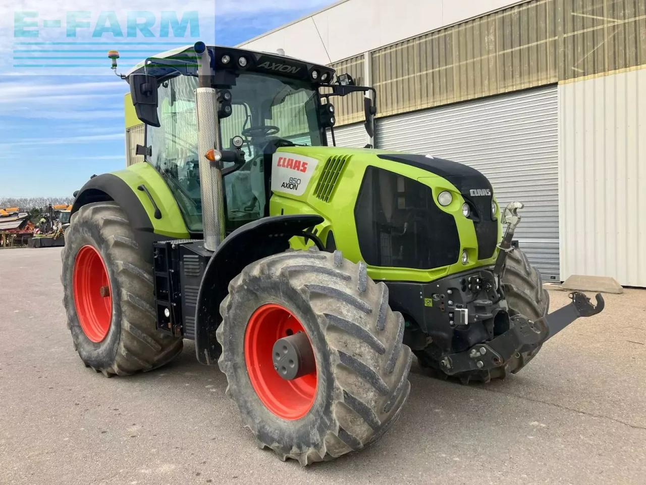 Tractor CLAAS axion 850