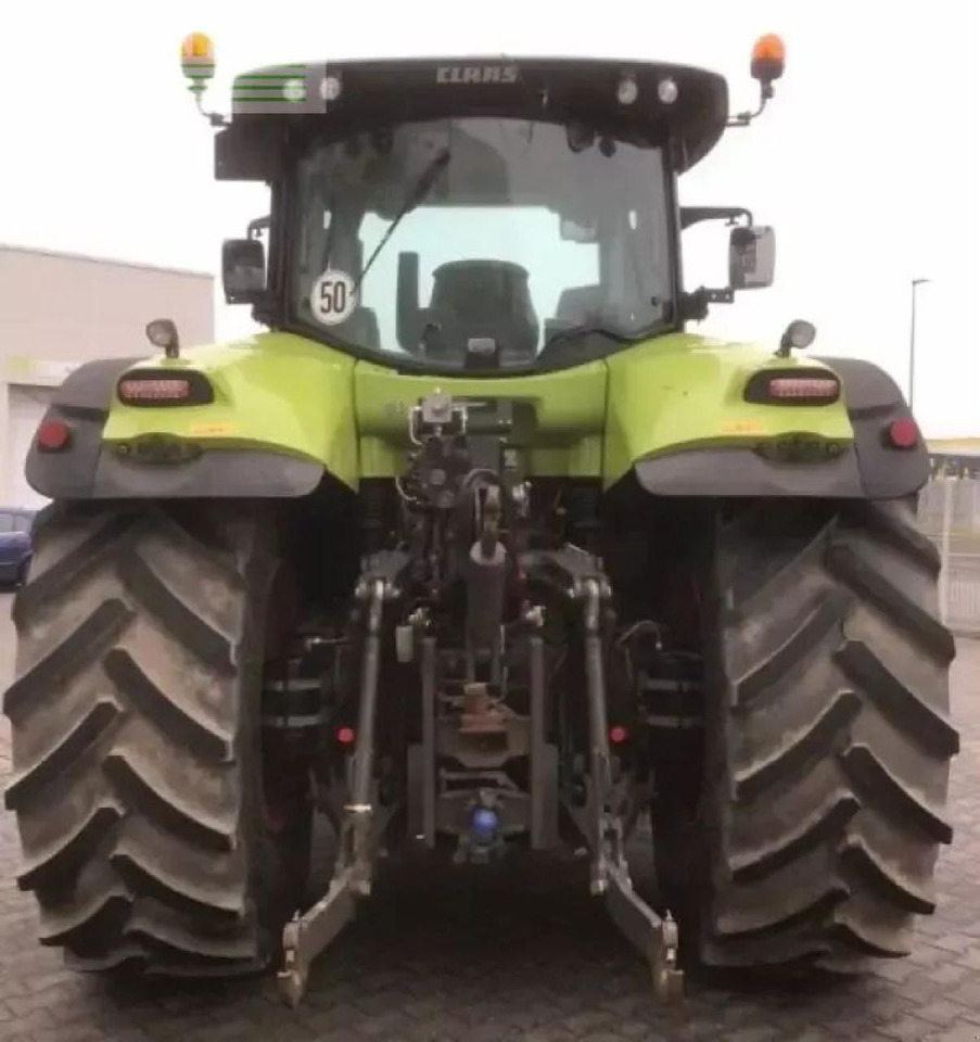 Tractor CLAAS axion 850 c-matic CMATIC