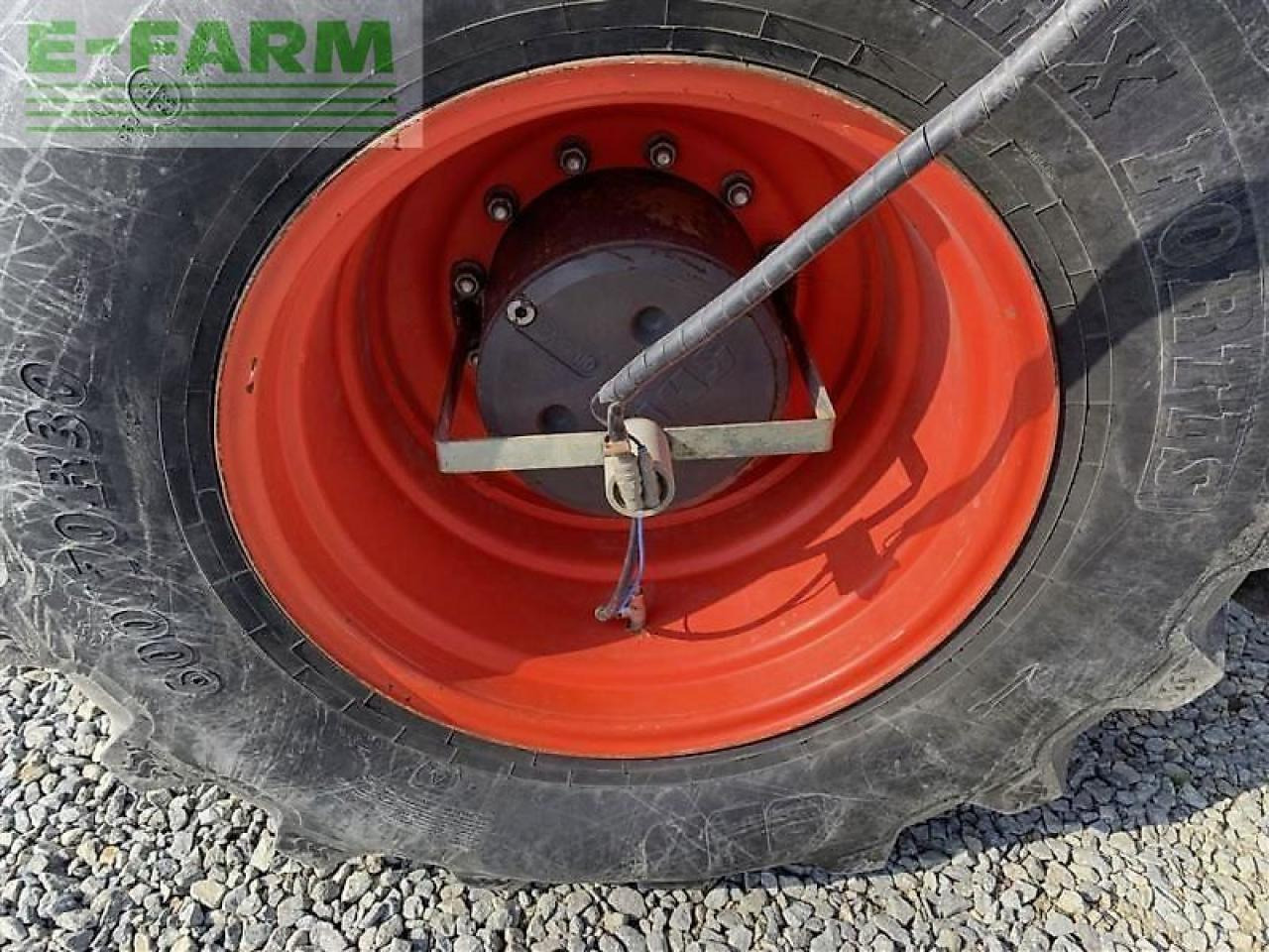 Tractor CLAAS axion 850 cebis