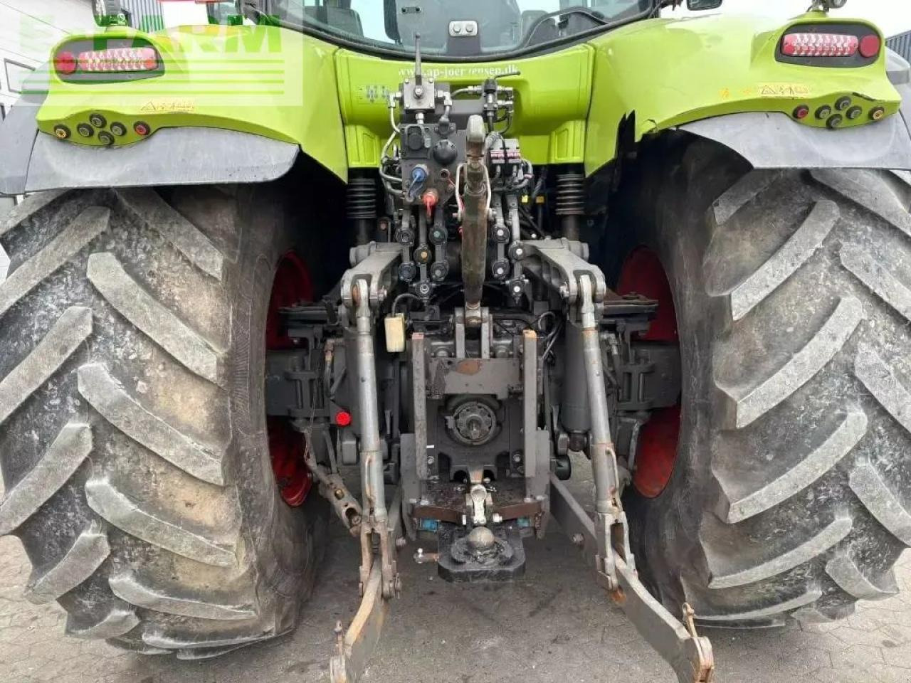 Tractor CLAAS axion 850 cebis