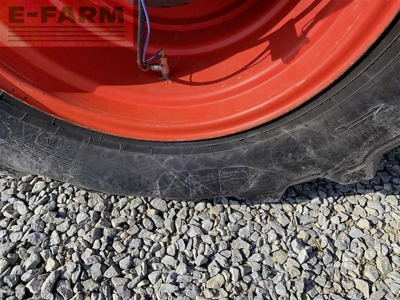 Tractor CLAAS axion 850 cebis