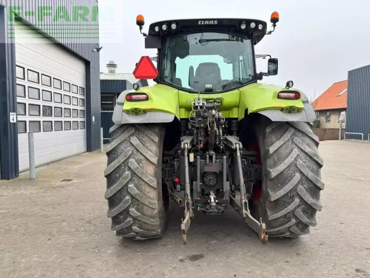 Tractor CLAAS axion 850 cebis