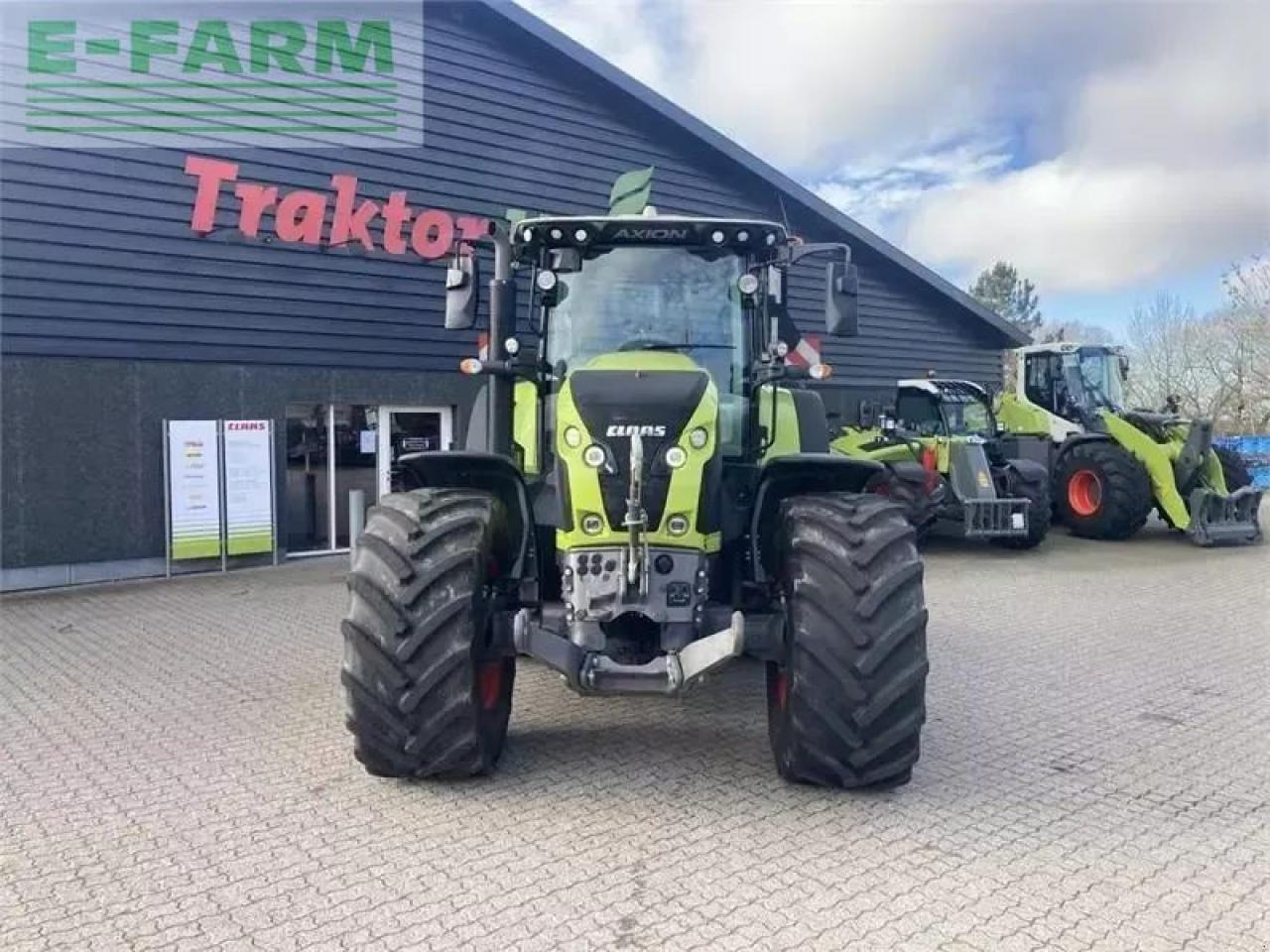 Tractor CLAAS axion 850 cis+