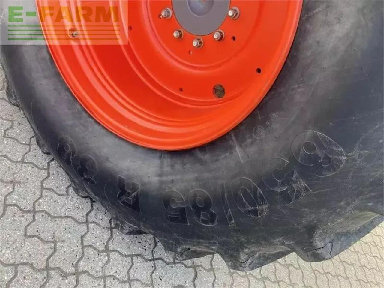 Tractor CLAAS axion 850 cis+