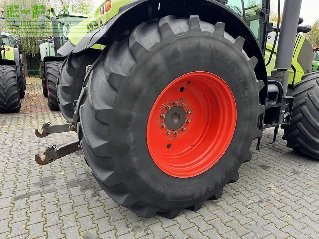 Tractor CLAAS axion 850 cis
