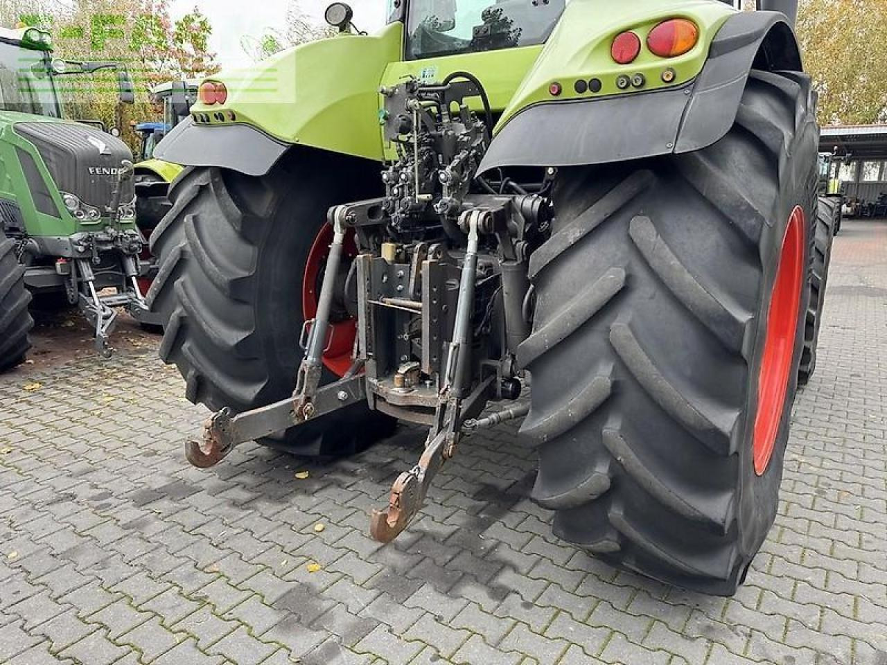 Tractor CLAAS axion 850 cis