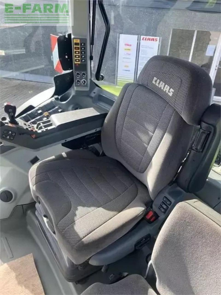 Tractor CLAAS axion 850 cis+