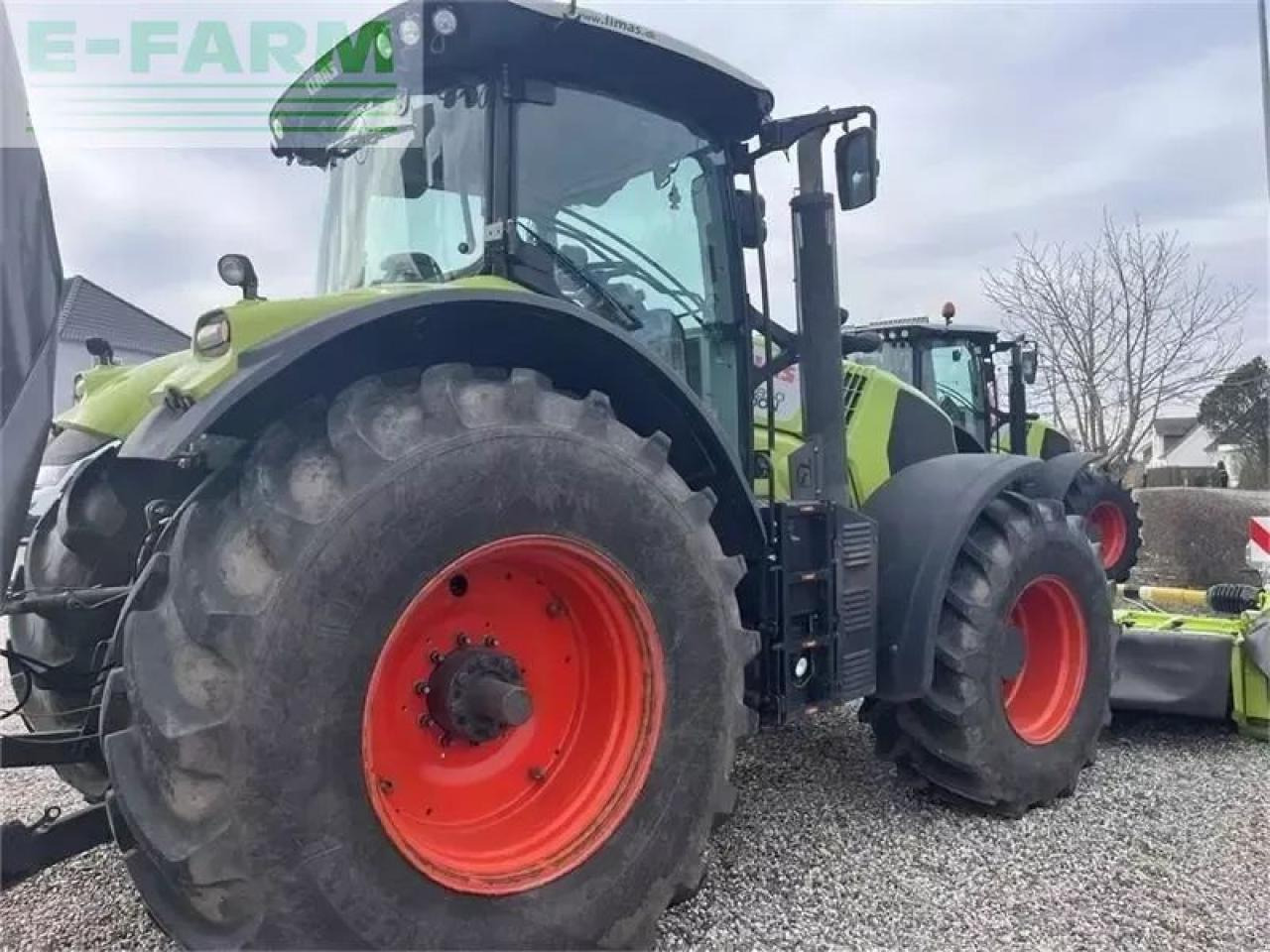 Tractor CLAAS axion 850 cmatic nye dæk CMATIC