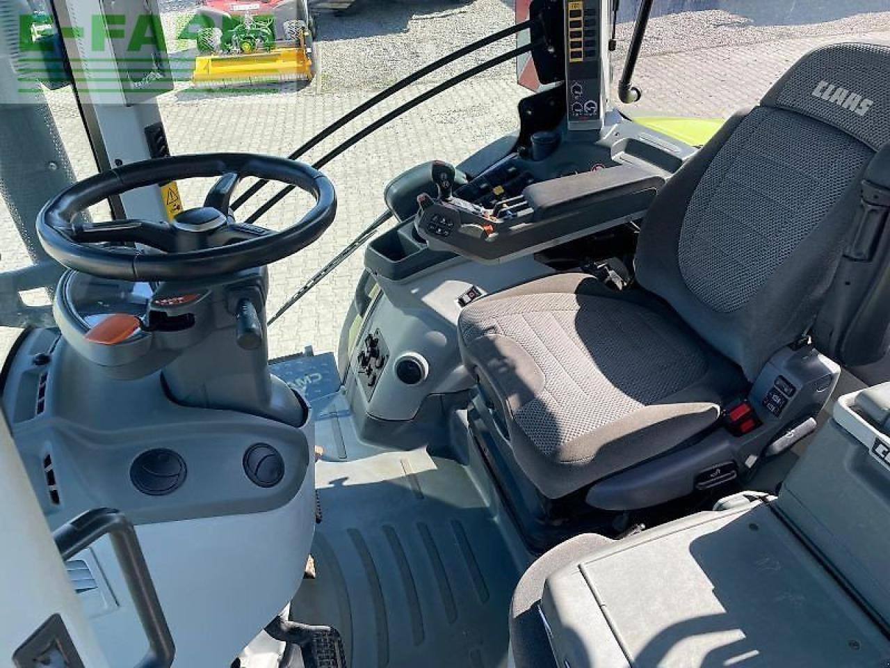 Tractor CLAAS axion 850 cmatic - stage v ci CMATIC