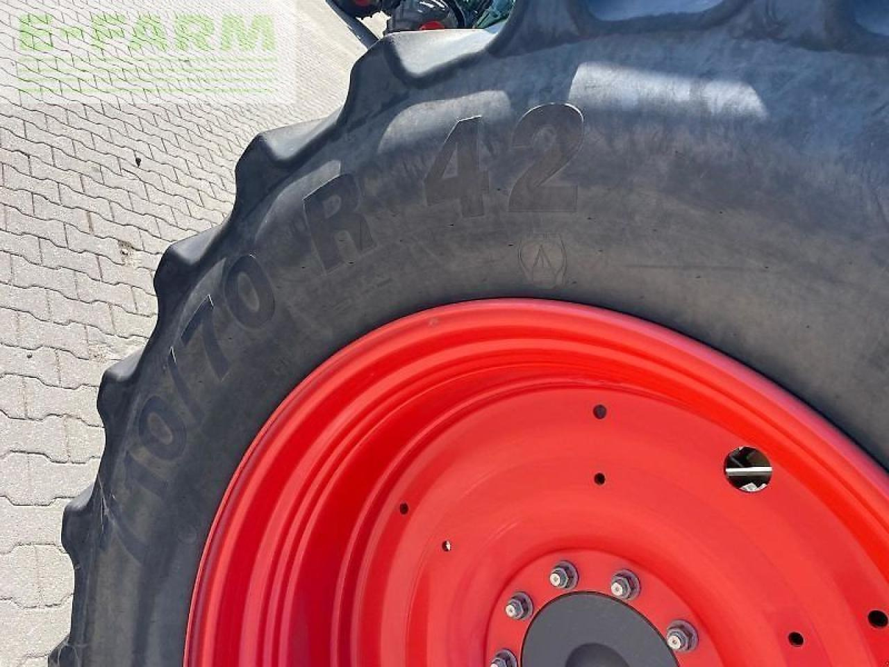 Tractor CLAAS axion 850 cmatic - stage v ci CMATIC