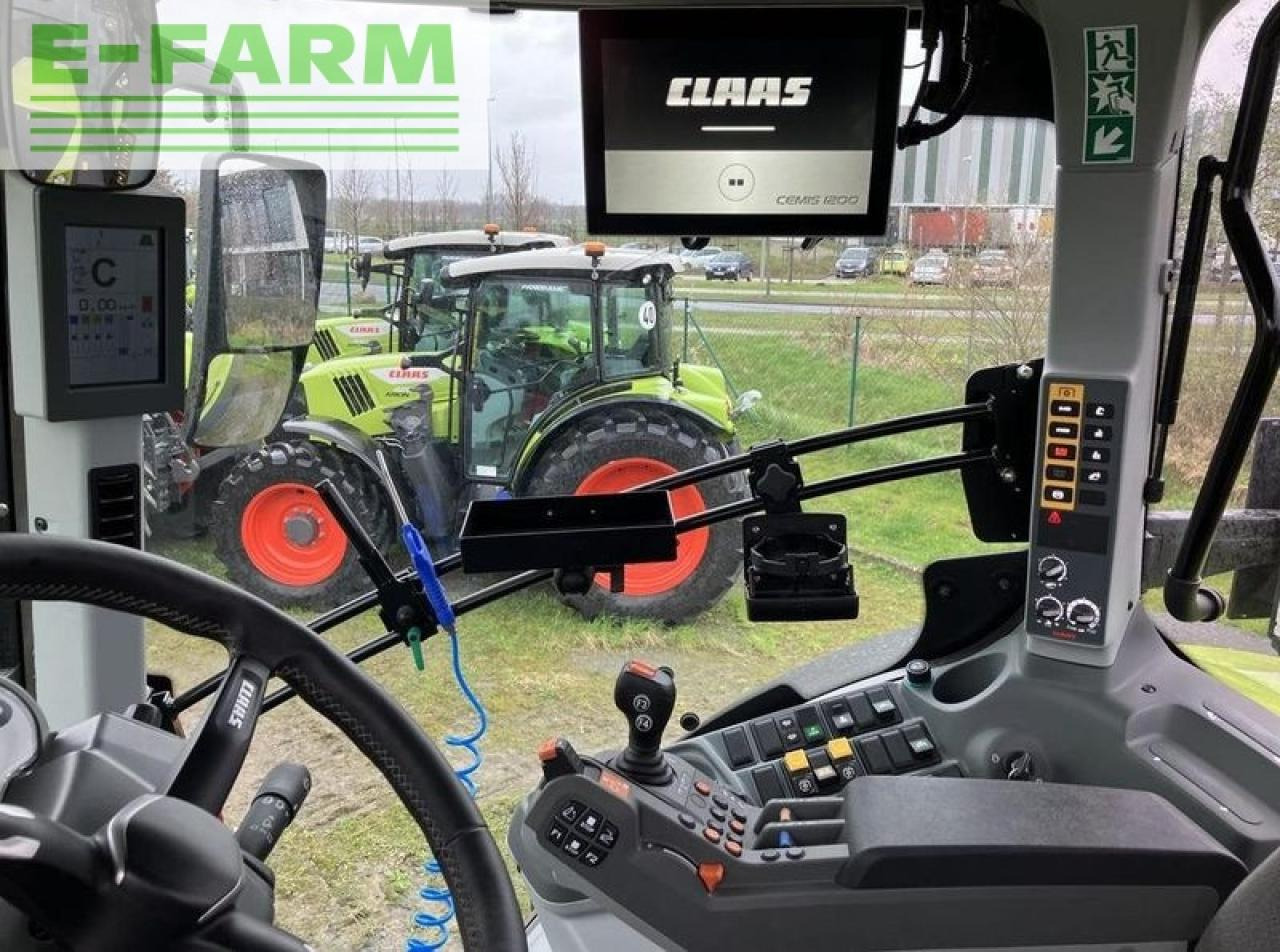Tractor CLAAS axion 850 mit fzw