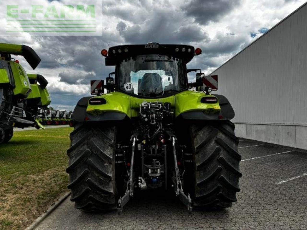 Tractor CLAAS axion 870