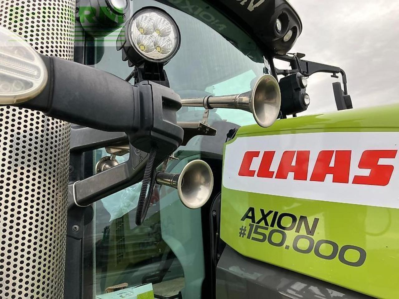 Tractor CLAAS axion 870