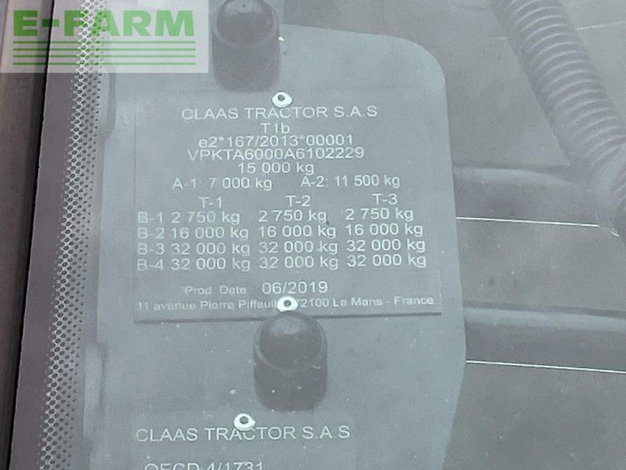 Tractor CLAAS axion 870