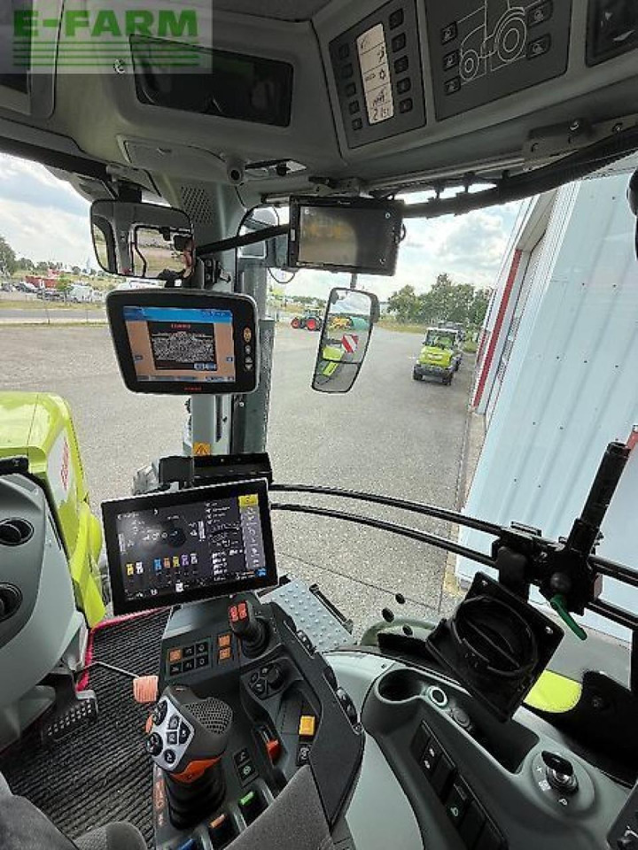 Tractor CLAAS axion 870