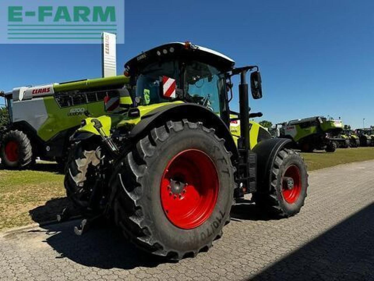 Tractor CLAAS axion 870