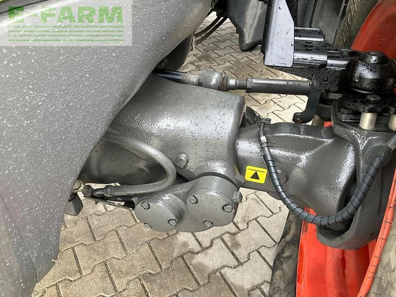 Tractor CLAAS axion 870