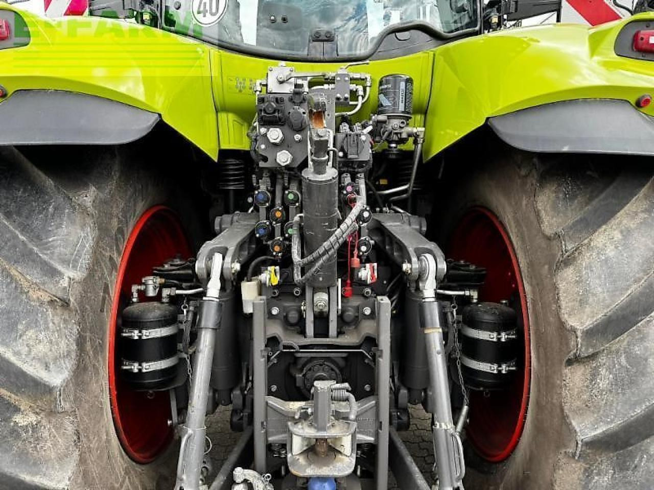 Tractor CLAAS axion 870