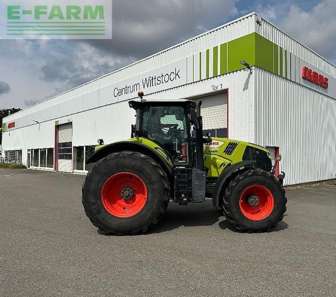 Tractor CLAAS axion 870