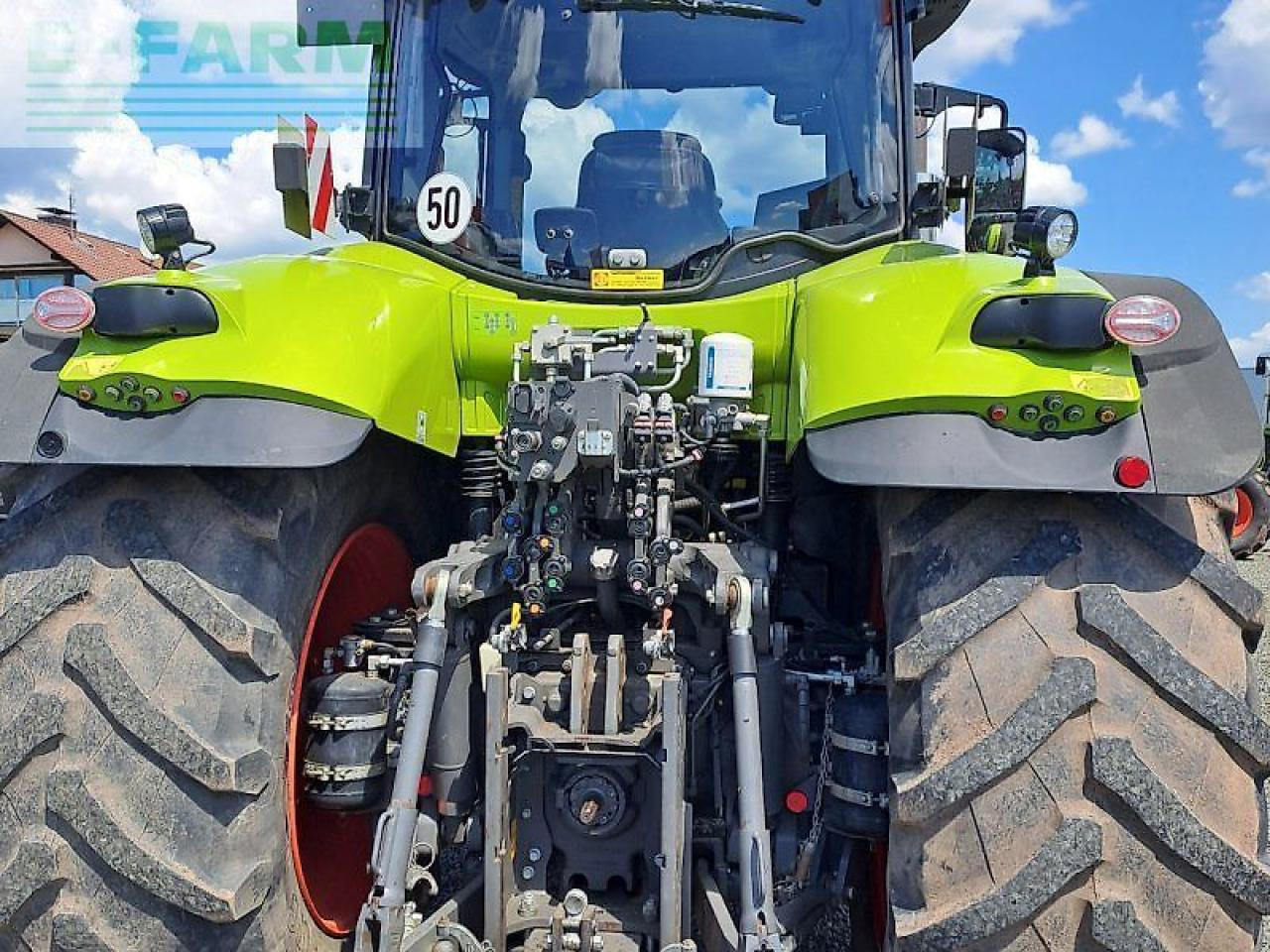 Tractor CLAAS axion 870 c-matic