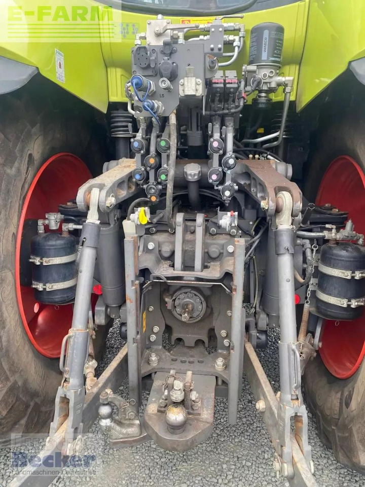 Tractor CLAAS axion 870 c-matic CMATIC