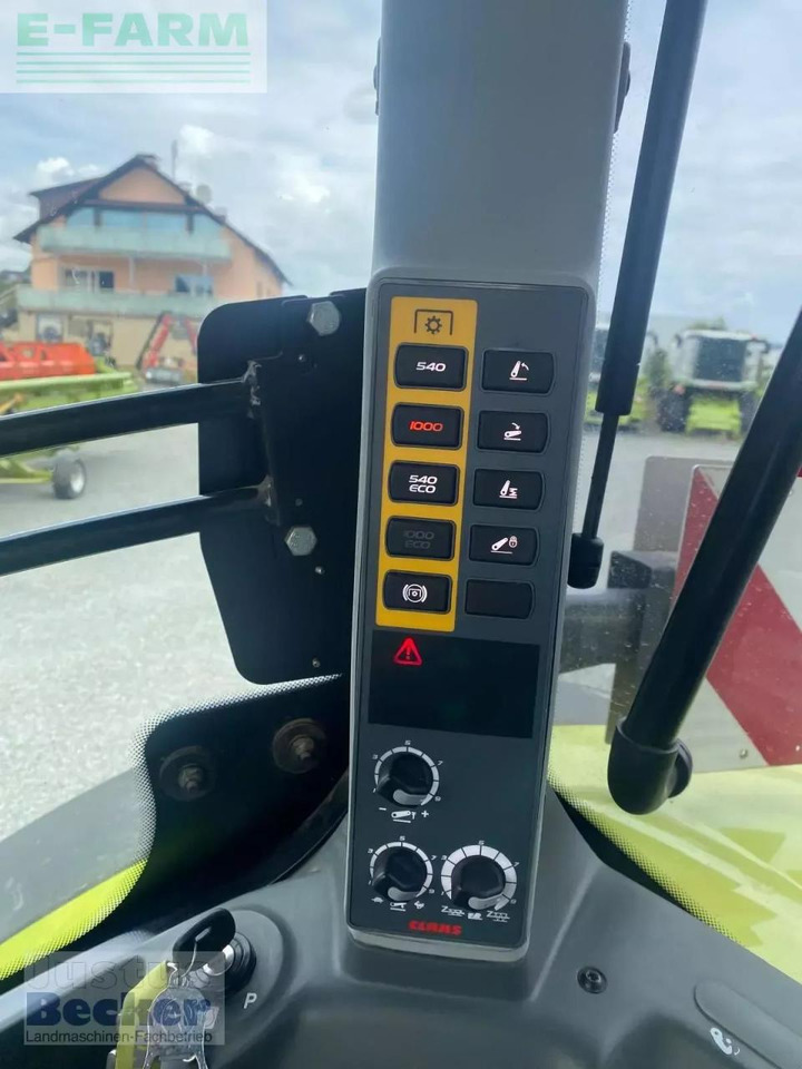 Tractor CLAAS axion 870 c-matic CMATIC