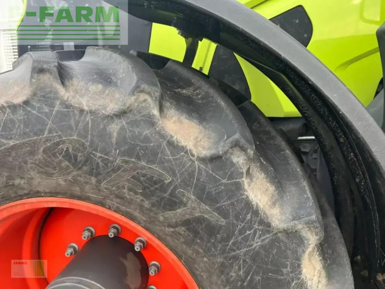 Tractor CLAAS axion 870 cmatic