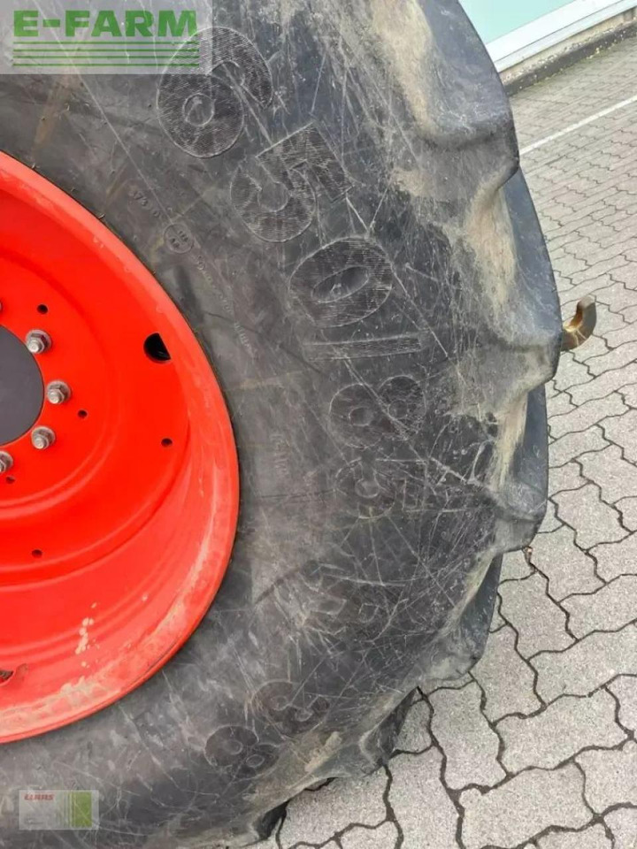 Tractor CLAAS axion 870 cmatic