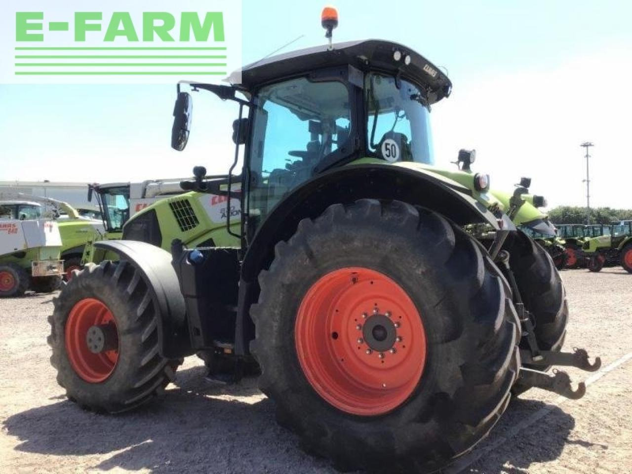 Tractor CLAAS axion 870 cmatic CMATIC